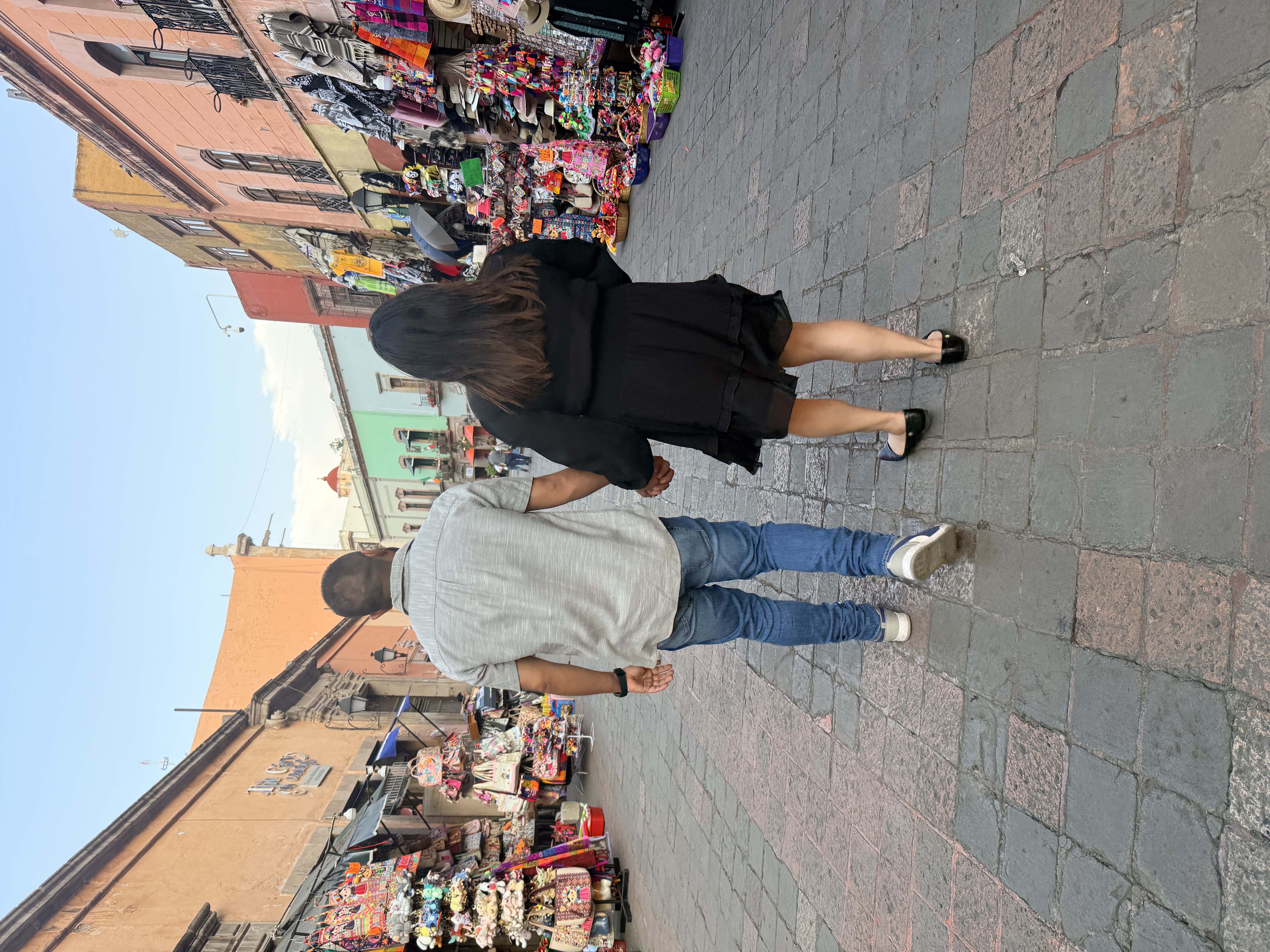 Mesa de recepción elegante para boda